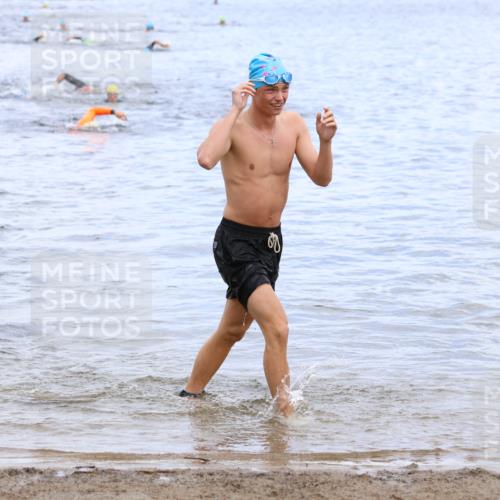 16.06.2024 - 26. Vierlanden-Triathlon Strokosch-Dieckow http://msf.ph/oto/6329915 16.06.2024 11:07:15 Schwimmen 367, 420, 367, 420 meine-sportfotos.de