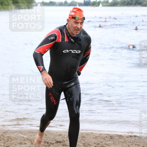 16.06.2024 - 26. Vierlanden-Triathlon Strokosch-Dieckow http://msf.ph/oto/6330022 16.06.2024 11:07:24 Schwimmen 363, 440, 363, 440 meine-sportfotos.de
