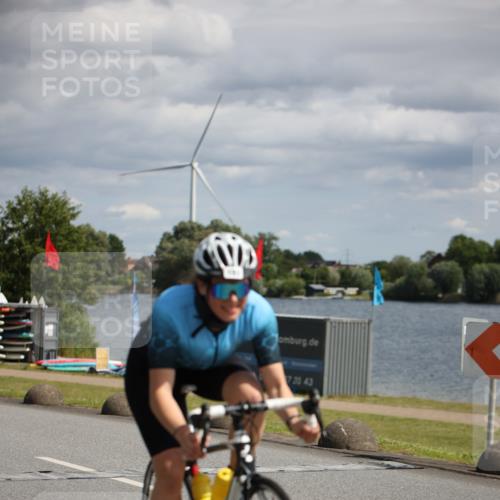 16.06.2024 - 26. Vierlanden-Triathlon Jannik Wohlers http://msf.ph/oto/6331549 16.06.2024 10:53:48 Radfahren 122, 193 meine-sportfotos.de