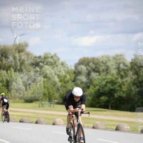 16.06.2024 - 26. Vierlanden-Triathlon Jannik Wohlers http://msf.ph/oto/6331785 16.06.2024 10:55:40 Radfahren 7, 50, 90, 114, 164, 205 meine-sportfotos.de
