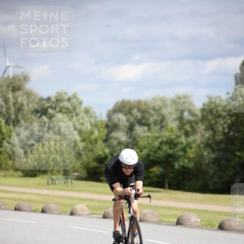 16.06.2024 - 26. Vierlanden-Triathlon Jannik Wohlers http://msf.ph/oto/6331790 16.06.2024 10:55:40 Radfahren 7, 50, 90, 114, 164, 205 meine-sportfotos.de