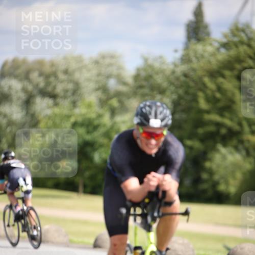 16.06.2024 - 26. Vierlanden-Triathlon Jannik Wohlers http://msf.ph/oto/6332166 16.06.2024 10:56:42 Radfahren 133, 145, 197, 198, 212 meine-sportfotos.de