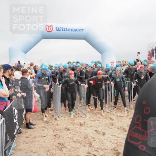 23.06.2024 - Viking Triathlon MichiJ http://msf.ph/oto/6341838 23.06.2024 10:00:37 Schwimmen 3, 4, 10, 22, 30, 76, 106, 233, 293, 350, 470, 546, 620, 624, 638, 658, 661 meine-sportfotos.de