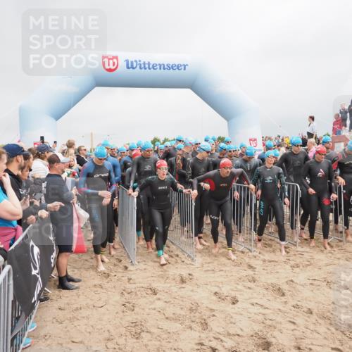23.06.2024 - Viking Triathlon MichiJ http://msf.ph/oto/6341839 23.06.2024 10:00:37 Schwimmen 3, 4, 10, 22, 30, 76, 106, 233, 293, 350, 470, 546, 620, 624, 638, 658, 661 meine-sportfotos.de