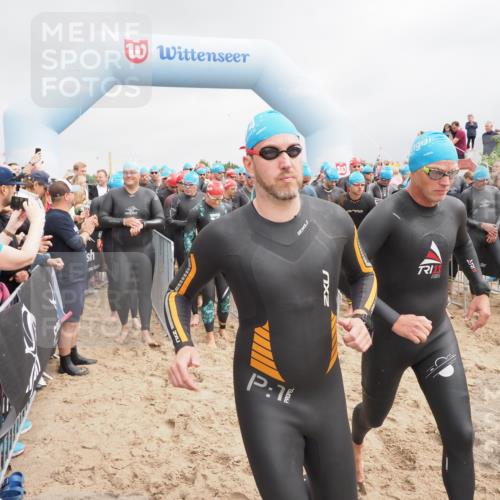 23.06.2024 - Viking Triathlon MichiJ http://msf.ph/oto/6341889 23.06.2024 10:01:22 Schwimmen 26, 31, 101, 111, 138, 173, 183, 198, 231, 295, 302, 306, 311, 408, 458, 551, 619, 659 meine-sportfotos.de