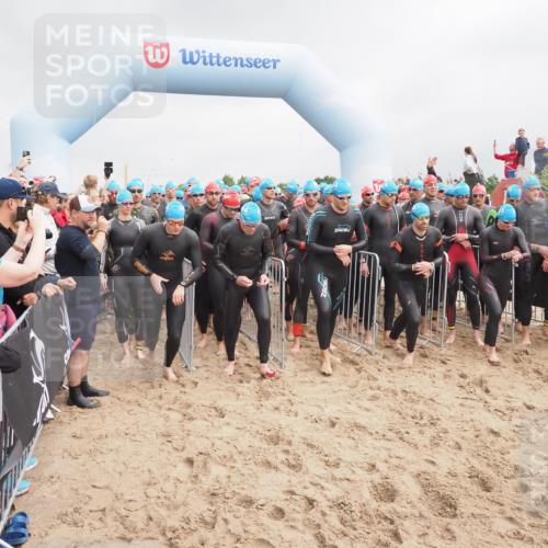 23.06.2024 - Viking Triathlon MichiJ http://msf.ph/oto/6341907 23.06.2024 10:01:30 Schwimmen 26, 107, 111, 173, 178, 231, 242, 261, 302, 386, 453, 619 meine-sportfotos.de