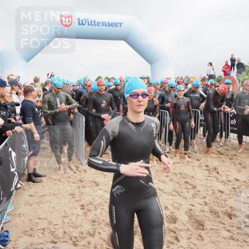 23.06.2024 - Viking Triathlon MichiJ http://msf.ph/oto/6341929 23.06.2024 10:01:36 Schwimmen 12, 104, 107, 178, 242, 261, 316, 386, 453, 486, 498, 623, 640, 654 meine-sportfotos.de