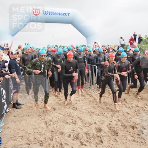 23.06.2024 - Viking Triathlon MichiJ http://msf.ph/oto/6341939 23.06.2024 10:01:41 Schwimmen 12, 104, 260, 316, 363, 486, 498, 621, 623, 640, 654, 663 meine-sportfotos.de