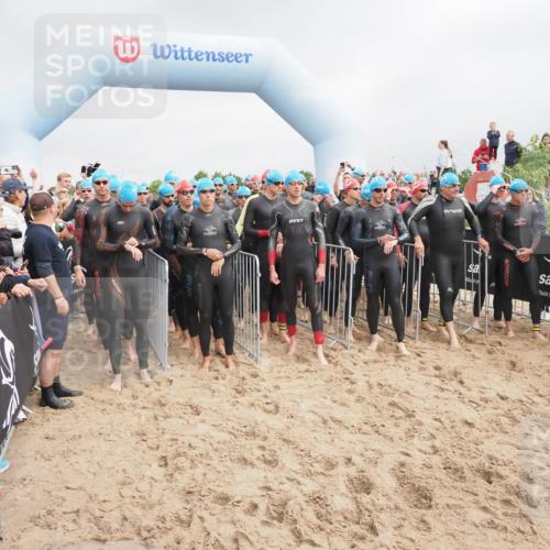23.06.2024 - Viking Triathlon MichiJ http://msf.ph/oto/6341949 23.06.2024 10:01:43 Schwimmen 12, 58, 104, 164, 245, 260, 276, 316, 363, 385, 454, 486, 498, 621, 623, 640, 654, 663 meine-sportfotos.de
