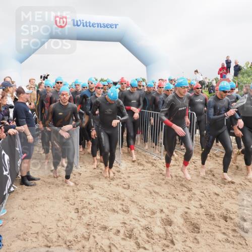 23.06.2024 - Viking Triathlon MichiJ http://msf.ph/oto/6341959 23.06.2024 10:01:46 Schwimmen 58, 164, 245, 260, 276, 300, 363, 385, 454, 621, 640, 654, 663 meine-sportfotos.de
