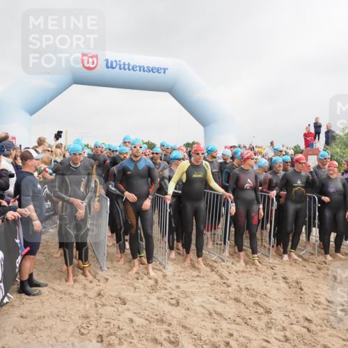 23.06.2024 - Viking Triathlon MichiJ http://msf.ph/oto/6341970 23.06.2024 10:01:54 Schwimmen 58, 125, 164, 186, 245, 276, 291, 300, 319, 385, 454, 529, 605, 607, 608, 626, 657, 660 meine-sportfotos.de