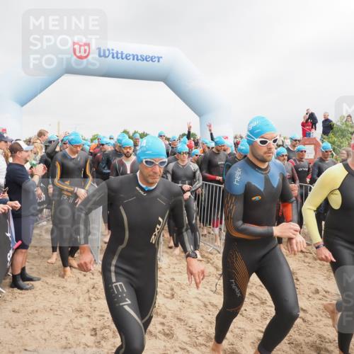 23.06.2024 - Viking Triathlon MichiJ http://msf.ph/oto/6341979 23.06.2024 10:01:57 Schwimmen 61, 125, 136, 186, 254, 259, 291, 300, 319, 327, 484, 529, 605, 607, 608, 626, 657, 660 meine-sportfotos.de