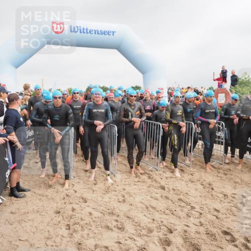 23.06.2024 - Viking Triathlon MichiJ http://msf.ph/oto/6342009 23.06.2024 10:02:08 Schwimmen 61, 87, 118, 131, 136, 197, 199, 254, 259, 327, 434, 463, 477, 484, 503, 520, 534, 544 meine-sportfotos.de