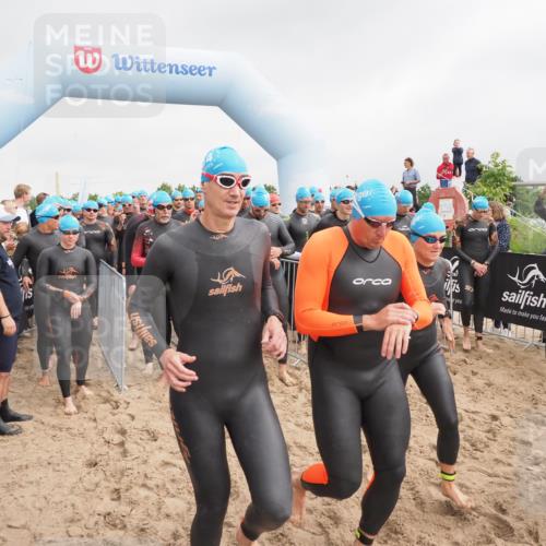 23.06.2024 - Viking Triathlon MichiJ http://msf.ph/oto/6342058 23.06.2024 10:02:32 Schwimmen 5, 11, 62, 194, 218, 296, 312, 359, 361, 407, 416, 425, 488, 502, 517, 524, 549, 628 meine-sportfotos.de