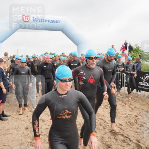 23.06.2024 - Viking Triathlon MichiJ http://msf.ph/oto/6342067 23.06.2024 10:02:37 Schwimmen 62, 194, 218, 296, 312, 359, 360, 361, 389, 404, 407, 416, 488, 517, 541, 549, 627 meine-sportfotos.de