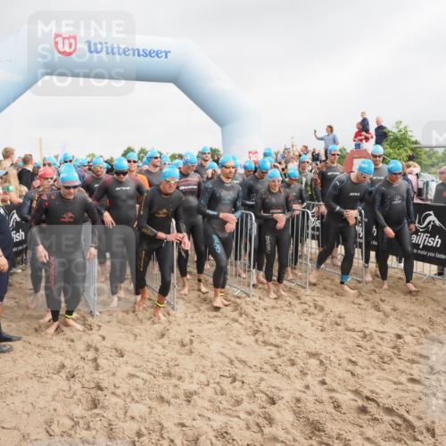 23.06.2024 - Viking Triathlon MichiJ http://msf.ph/oto/6342096 23.06.2024 10:02:55 Schwimmen 33, 120, 225, 237, 256, 280, 318, 328, 349, 355, 468, 496 meine-sportfotos.de