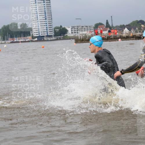 23.06.2024 - Viking Triathlon H.Heesch http://msf.ph/oto/6342508 23.06.2024 10:00:29 Schwimmen 1, 2, 3, 10, 25, 30, 37, 158, 293, 465, 661, 662 meine-sportfotos.de