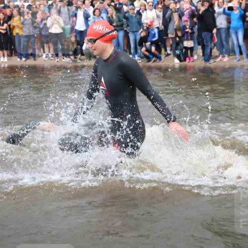 23.06.2024 - Viking Triathlon H.Heesch http://msf.ph/oto/6342569 23.06.2024 10:00:43 Schwimmen 4, 8, 13, 22, 76, 106, 144, 233, 246, 350, 470, 487, 516, 546, 620, 624, 638, 658 meine-sportfotos.de