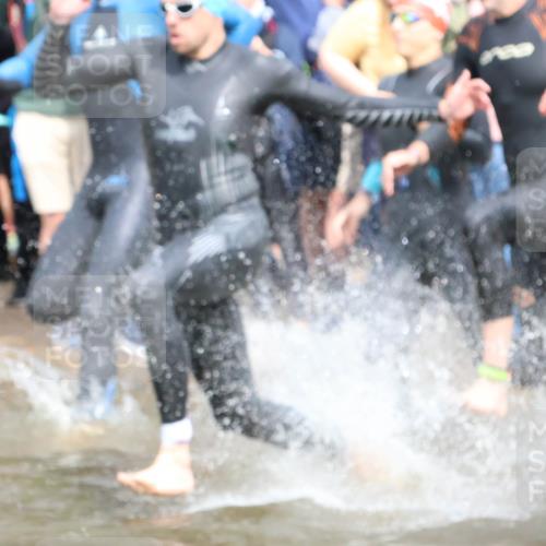 23.06.2024 - Viking Triathlon H.Heesch http://msf.ph/oto/6342595 23.06.2024 10:00:50 Schwimmen 8, 13, 14, 73, 108, 144, 246, 377, 438, 487, 516, 616 meine-sportfotos.de