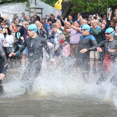 23.06.2024 - Viking Triathlon H.Heesch http://msf.ph/oto/6342622 23.06.2024 10:00:56 Schwimmen 14, 16, 73, 108, 209, 263, 336, 354, 377, 438, 482, 483, 613, 616 meine-sportfotos.de