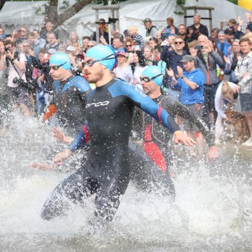 23.06.2024 - Viking Triathlon H.Heesch http://msf.ph/oto/6342630 23.06.2024 10:00:57 Schwimmen 14, 16, 73, 108, 142, 209, 224, 263, 336, 354, 377, 426, 438, 482, 483, 494, 613, 616 meine-sportfotos.de