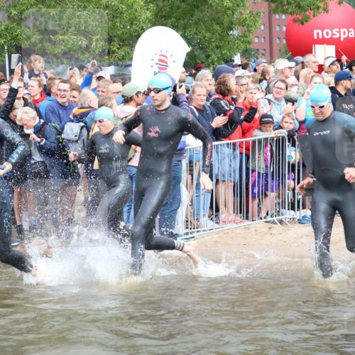 23.06.2024 - Viking Triathlon H.Heesch http://msf.ph/oto/6342652 23.06.2024 10:01:00 Schwimmen 16, 142, 209, 224, 263, 336, 354, 426, 482, 483, 494, 613 meine-sportfotos.de
