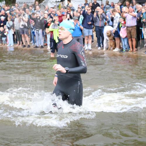 23.06.2024 - Viking Triathlon H.Heesch http://msf.ph/oto/6342684 23.06.2024 10:01:04 Schwimmen 6, 20, 95, 142, 203, 209, 224, 292, 336, 354, 426, 494, 499 meine-sportfotos.de