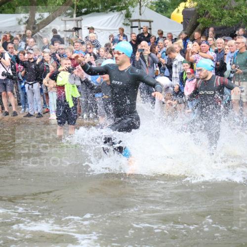 23.06.2024 - Viking Triathlon H.Heesch http://msf.ph/oto/6342695 23.06.2024 10:01:06 Schwimmen 6, 20, 95, 142, 203, 209, 224, 292, 336, 426, 494, 499 meine-sportfotos.de