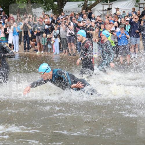 23.06.2024 - Viking Triathlon H.Heesch http://msf.ph/oto/6342709 23.06.2024 10:01:07 Schwimmen 6, 20, 51, 95, 97, 99, 142, 203, 209, 216, 224, 292, 324, 336, 426, 494, 499, 656 meine-sportfotos.de