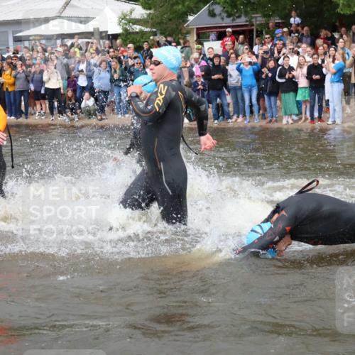 23.06.2024 - Viking Triathlon H.Heesch http://msf.ph/oto/6342737 23.06.2024 10:01:13 Schwimmen 6, 20, 31, 51, 95, 97, 99, 101, 138, 203, 216, 292, 324, 408, 458, 499, 551, 656 meine-sportfotos.de