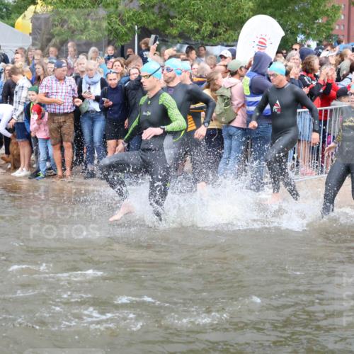 23.06.2024 - Viking Triathlon H.Heesch http://msf.ph/oto/6342780 23.06.2024 10:01:20 Schwimmen 31, 101, 138, 183, 198, 295, 306, 311, 408, 458, 551, 659 meine-sportfotos.de
