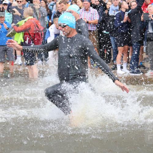 23.06.2024 - Viking Triathlon H.Heesch http://msf.ph/oto/6342827 23.06.2024 10:01:27 Schwimmen 26, 107, 111, 173, 178, 183, 198, 231, 242, 261, 295, 302, 306, 311, 386, 453, 619, 659 meine-sportfotos.de