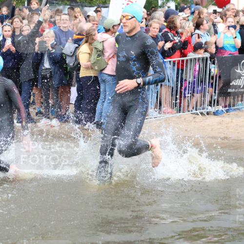 23.06.2024 - Viking Triathlon H.Heesch http://msf.ph/oto/6342836 23.06.2024 10:01:31 Schwimmen 12, 26, 104, 107, 111, 173, 178, 231, 242, 261, 302, 316, 386, 453, 486, 498, 619, 623 meine-sportfotos.de