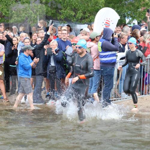 23.06.2024 - Viking Triathlon H.Heesch http://msf.ph/oto/6342848 23.06.2024 10:01:34 Schwimmen 12, 104, 107, 111, 173, 178, 242, 261, 316, 386, 453, 486, 498, 623 meine-sportfotos.de