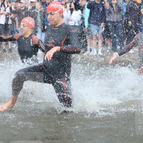 23.06.2024 - Viking Triathlon H.Heesch http://msf.ph/oto/6342893 23.06.2024 10:01:42 Schwimmen 12, 104, 164, 245, 260, 276, 316, 363, 385, 454, 486, 498, 621, 623, 640, 654, 663 meine-sportfotos.de