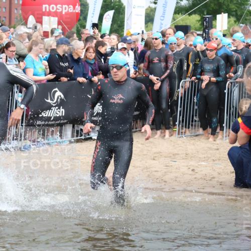 23.06.2024 - Viking Triathlon H.Heesch http://msf.ph/oto/6342913 23.06.2024 10:01:47 Schwimmen 58, 164, 186, 245, 260, 276, 291, 300, 319, 363, 385, 454, 605, 608, 621, 640, 654, 663 meine-sportfotos.de