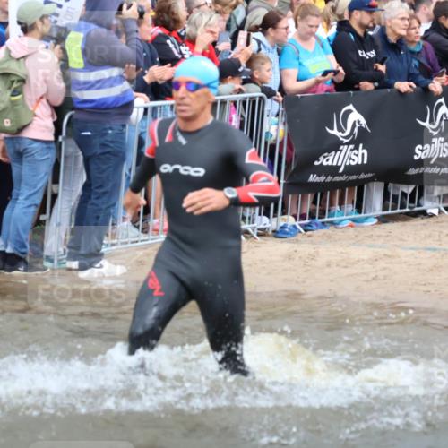23.06.2024 - Viking Triathlon H.Heesch http://msf.ph/oto/6343026 23.06.2024 10:02:08 Schwimmen 61, 87, 118, 131, 136, 197, 199, 254, 259, 327, 434, 463, 477, 484, 503, 520, 534, 544 meine-sportfotos.de