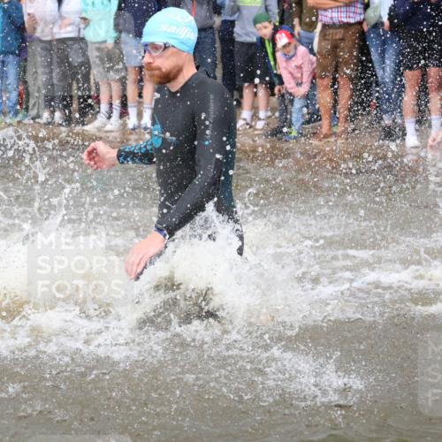 23.06.2024 - Viking Triathlon H.Heesch http://msf.ph/oto/6343068 23.06.2024 10:02:17 Schwimmen 34, 42, 117, 118, 160, 168, 197, 226, 326, 394, 434, 485, 491, 503, 520, 544, 601, 655 meine-sportfotos.de