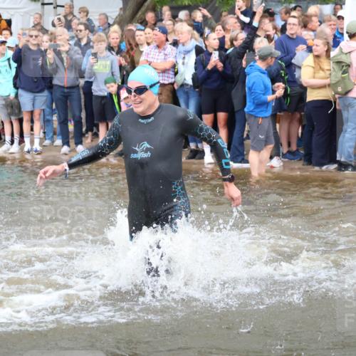 23.06.2024 - Viking Triathlon H.Heesch http://msf.ph/oto/6343075 23.06.2024 10:02:18 Schwimmen 34, 42, 117, 118, 160, 168, 197, 226, 326, 394, 434, 485, 491, 503, 520, 544, 601, 655 meine-sportfotos.de