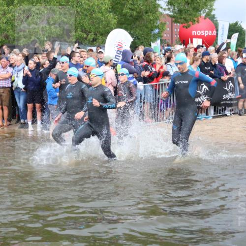 23.06.2024 - Viking Triathlon H.Heesch http://msf.ph/oto/6343162 23.06.2024 10:02:32 Schwimmen 5, 11, 62, 194, 218, 296, 312, 359, 361, 407, 416, 425, 488, 502, 517, 524, 549, 628 meine-sportfotos.de