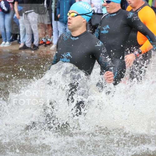 23.06.2024 - Viking Triathlon H.Heesch http://msf.ph/oto/6343175 23.06.2024 10:02:33 Schwimmen 5, 11, 62, 194, 218, 296, 312, 359, 361, 407, 416, 425, 488, 502, 517, 524, 549, 628 meine-sportfotos.de