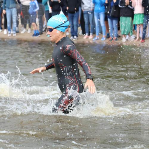 23.06.2024 - Viking Triathlon H.Heesch http://msf.ph/oto/6343208 23.06.2024 10:02:37 Schwimmen 62, 194, 218, 296, 312, 359, 360, 361, 389, 404, 407, 416, 488, 517, 541, 549, 627 meine-sportfotos.de