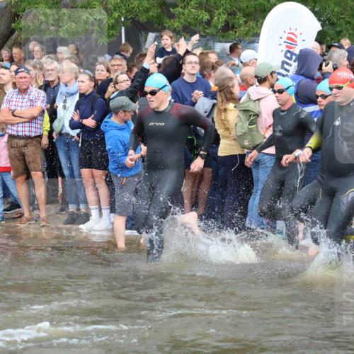 23.06.2024 - Viking Triathlon H.Heesch http://msf.ph/oto/6343270 23.06.2024 10:02:45 Schwimmen 129, 215, 238, 340, 360, 372, 389, 404, 427, 541, 604, 627 meine-sportfotos.de