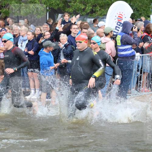 23.06.2024 - Viking Triathlon H.Heesch http://msf.ph/oto/6343275 23.06.2024 10:02:45 Schwimmen 129, 215, 238, 340, 360, 372, 389, 404, 427, 541, 604, 627 meine-sportfotos.de