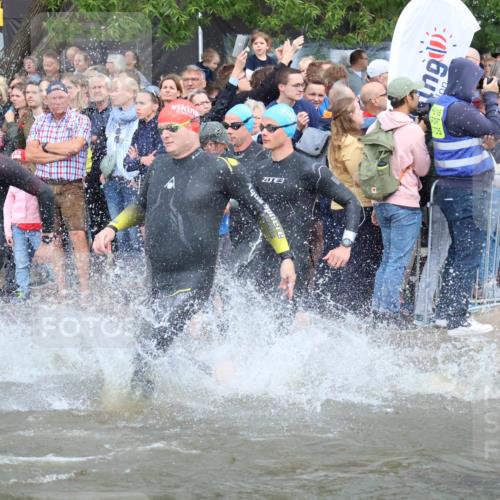 23.06.2024 - Viking Triathlon H.Heesch http://msf.ph/oto/6343280 23.06.2024 10:02:46 Schwimmen 129, 215, 238, 340, 360, 372, 389, 404, 427, 541, 604, 627 meine-sportfotos.de