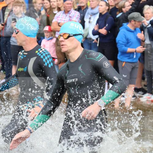 23.06.2024 - Viking Triathlon H.Heesch http://msf.ph/oto/6343304 23.06.2024 10:02:48 Schwimmen 33, 120, 129, 215, 238, 318, 340, 355, 360, 372, 389, 404, 427, 468, 496, 541, 604, 627 meine-sportfotos.de