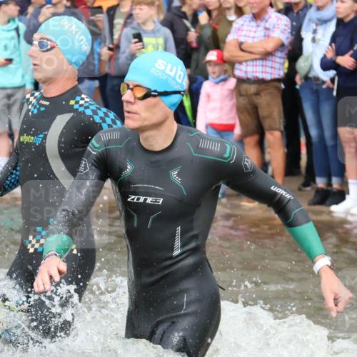 23.06.2024 - Viking Triathlon H.Heesch http://msf.ph/oto/6343307 23.06.2024 10:02:48 Schwimmen 33, 120, 129, 215, 238, 318, 340, 355, 360, 372, 389, 404, 427, 468, 496, 541, 604, 627 meine-sportfotos.de