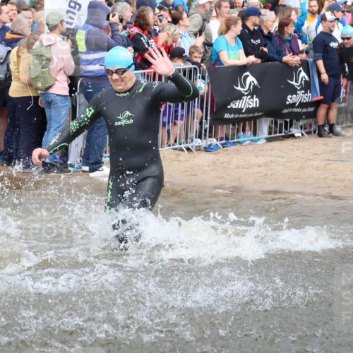 23.06.2024 - Viking Triathlon H.Heesch http://msf.ph/oto/6343339 23.06.2024 10:02:53 Schwimmen 33, 120, 129, 215, 225, 237, 238, 256, 280, 318, 328, 340, 349, 355, 372, 468, 496, 604 meine-sportfotos.de