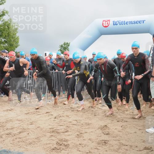 23.06.2024 - Viking Triathlon KatJ http://msf.ph/oto/6350705 23.06.2024 10:00:33 Schwimmen 1, 2, 3, 4, 10, 22, 25, 30, 37, 76, 106, 158, 233, 293, 465, 658, 661, 662 meine-sportfotos.de