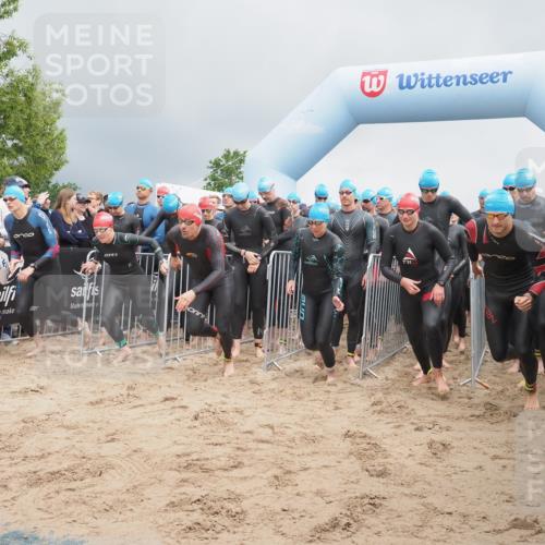 23.06.2024 - Viking Triathlon KatJ http://msf.ph/oto/6350713 23.06.2024 10:00:37 Schwimmen 3, 4, 10, 22, 30, 76, 106, 233, 293, 350, 470, 546, 620, 624, 638, 658, 661 meine-sportfotos.de
